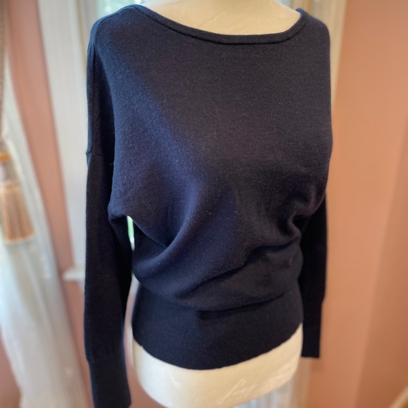 Reiss Merino Wool Off-Shoulder/Scoop back reversible sweater - Picture 3 of 9